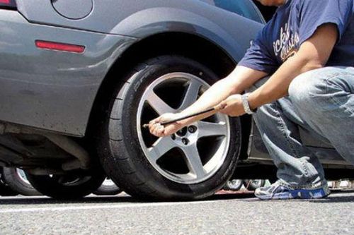 Khi bánh xe ô tô bị hỏng, đừng sửa vội bởi có cách hay hơn!