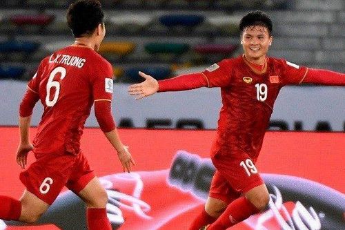 Người Thái chủ động buông, đội tuyển Việt Nam chưa chắc đã dễ thở