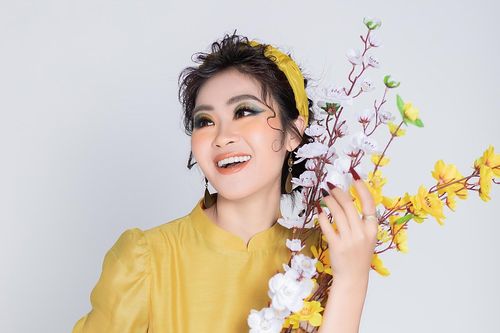 Hà Myo ra mắt MV xẩm hát về Tết