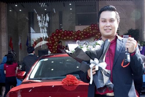 Tập đoàn BIN Corporation thưởng Tết bằng ôtô trị giá gần 1 tỷ đồng