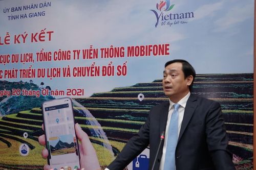 Hợp tác phát triển du lịch Hà Giang qua chuyển đổi số và du lịch thông minh