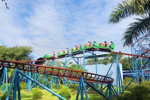 Vụ tàu siêu tốc văng, 3 học sinh thương vong: 'Lỗi ở nhà trường'