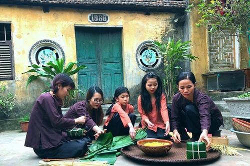 Xa Tết rồi mới quý giây phút sum vầy