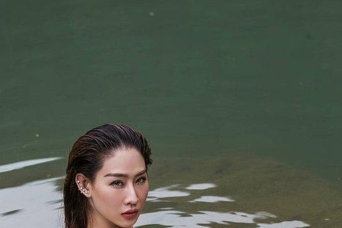 Bị chỉ trích 'khoe thân nhìn xuyên thấu' giữa Đà Lạt hơn 10 độ, DJ Oxy nói gì?