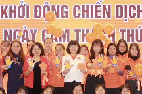 Lan tỏa '7 Ngày Cam thách thức!' phòng chống bạo lực với phụ nữ, trẻ em
