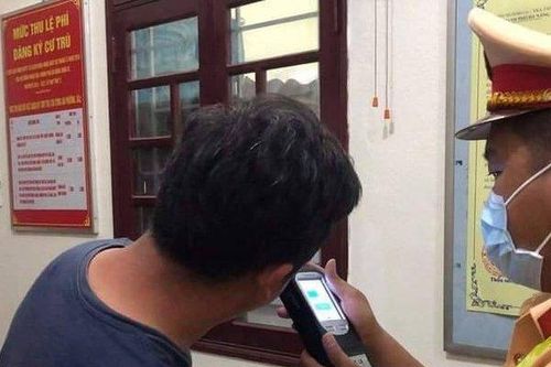 Cận Tết, nhiều tài xế 'dính' án phạt kỷ lục vì bia rượu