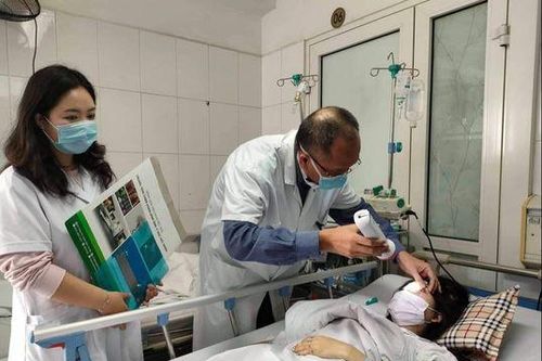 Hai bệnh viện đầu ngành hợp sức cứu thiếu nữ mù mắt vì tiêm filler làm đẹp