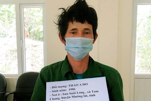 Bắt quả tang đối tượng tàng trữ trái phép các chất ma túy