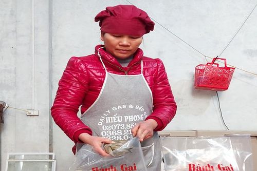 Bánh gai Chiêm Hóa vào mùa Tết