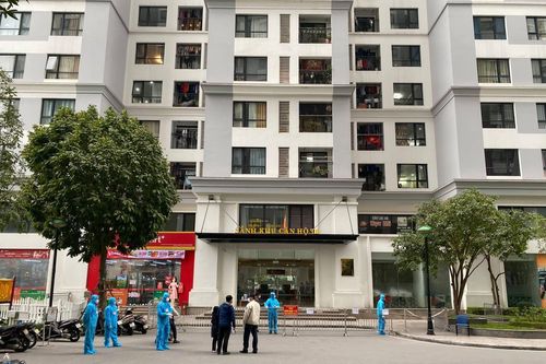 Hà Nội phong tỏa một tòa nhà ở khu đô thị Times City