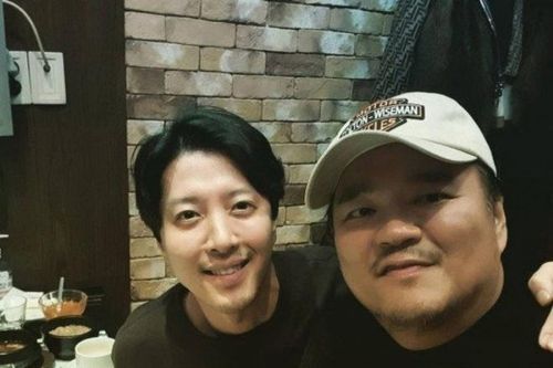 Tài tử 'Chuyện tình Paris' Lee Dong Gun lần đầu xuất hiện sau ly hôn
