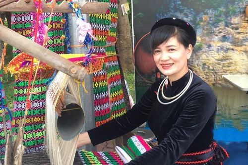 Du xuân vùng cao