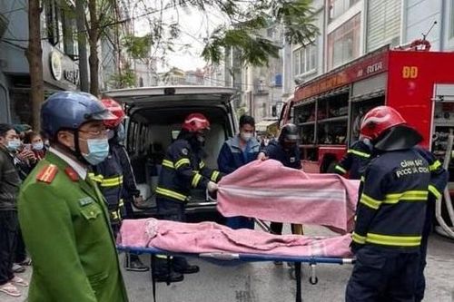 Hiện trường vụ cháy nhà làm 4 người tử vong ở phố Tam Khương