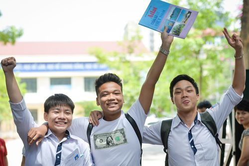 Quảng Bình, Quảng Ninh yêu cầu không giao bài tập cho học sinh dịp Tết