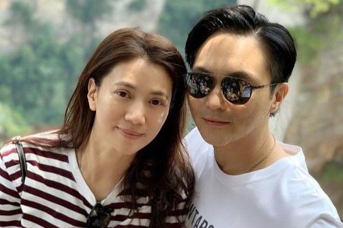 Viên Vịnh Nghi và Trương Trí Lâm kỷ niệm 20 năm ngày cưới