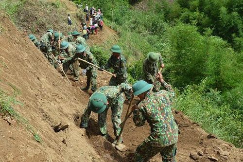 Gieo tin yêu giữa những ngày giông bão!