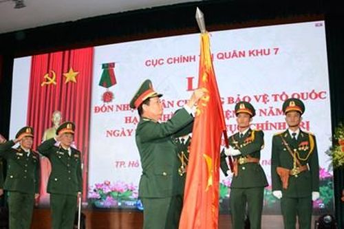 Cục Chính trị Quân khu 7 đón nhận Huân chương Bảo vệ Tổ quốc hạng Nhì