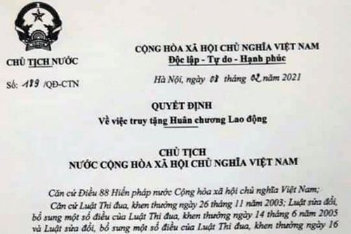 Truy tặng Huân chương Lao động cho Chủ tịch UBND xã qua đời khi giúp dân trong lũ