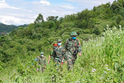 Tết ấm biên cương