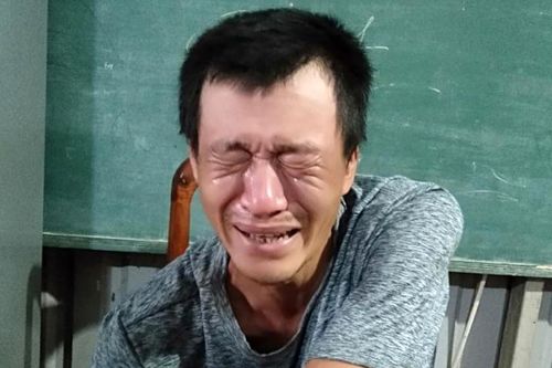Hai người dân chặn đường bắt cướp