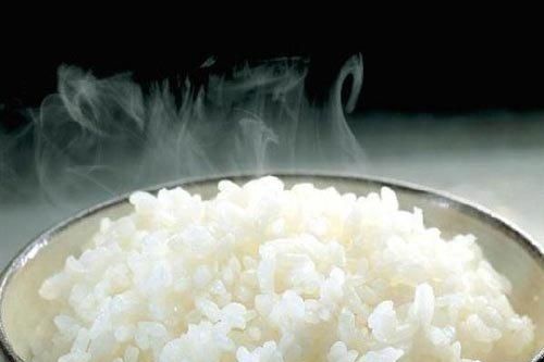 Chữa cơm nhão thành cơm ngon thần sầu dễ như trở bàn tay