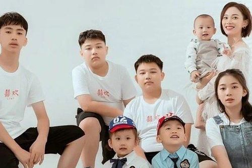 Sợ cô đơn, bà mẹ sẵn sàng nộp 3,6 tỷ đồng để đẻ 7 con