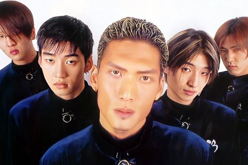 Nhóm nhạc nào đang thâu tóm thị trường bán đĩa Kpop?