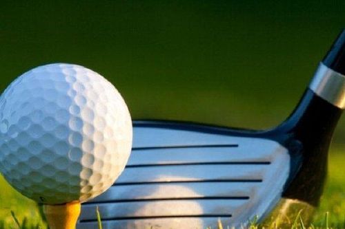 Đi chơi golf, ông chủ lớn người Hàn bỗng đau đầu, buồn nôn dữ dội