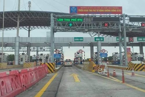 Tài khoản thu phí không dừng trục trặc: Sẽ có chế tài xử lý đơn vị cung cấp dịch vụ