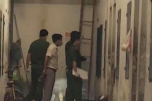Kinh hãi phát hiện thi thể đang phân hủy trong phòng trọ ở Bình Dương