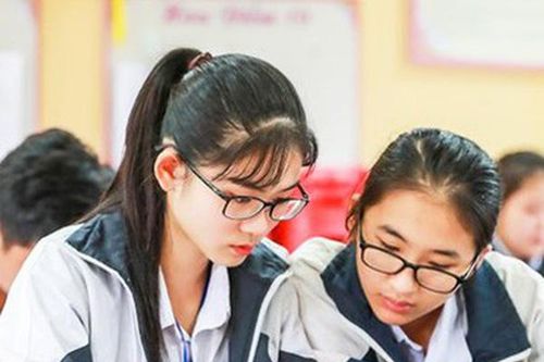 Bộ GD&ĐT lên tiếng việc thí điểm dạy tiếng Hàn, tiếng Đức chương trình phổ thông