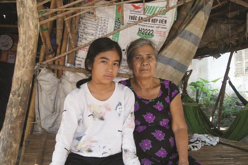 Cô học trò cần tiền phẫu thuật khối u góc hàm