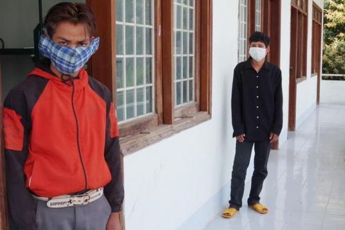 Kon Tum: Truy tìm 2 đối tượng bỏ trốn khỏi khu cách ly