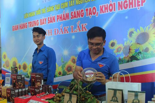 Tuyên dương 81 gương Bí thư chi đoàn tiêu biểu Cụm Tây Nguyên
