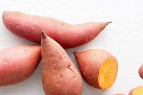 Bác sĩ sốc khi phát hiện miếng khoai trong 'vùng kín' người phụ nữ