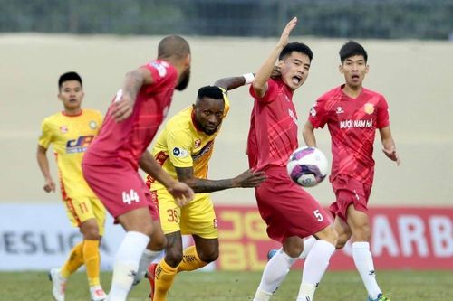 Kết thúc lượt đấu bù vòng 3 V – League 2021: Đông Á Thanh Hóa rớt xuống vị trí thứ 7