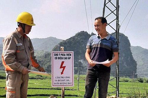 Ðảm bảo an toàn hành lang lưới điện cao áp