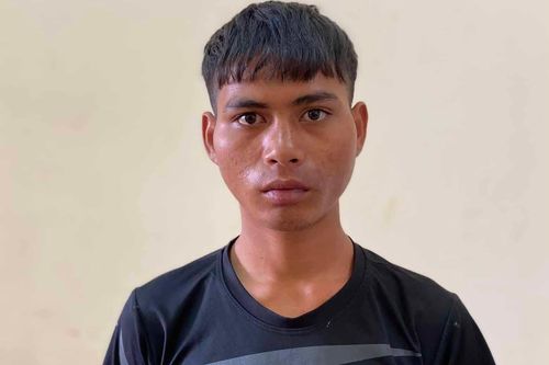 Bắt tên trộm trốn truy nã