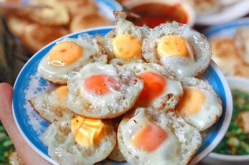 4 quán bánh căn hút khách ở Đà Lạt