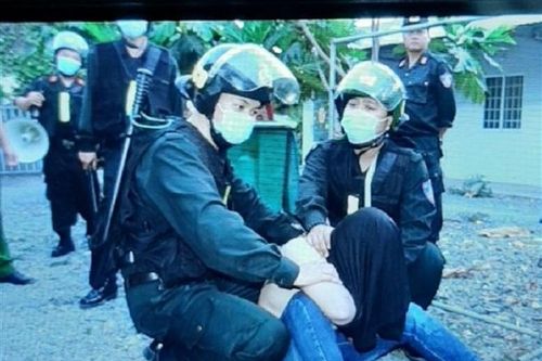 Tiền Giang: Hàng trăm cảnh sát bao vây, bắt giữ băng nhóm 'xã hội đen'