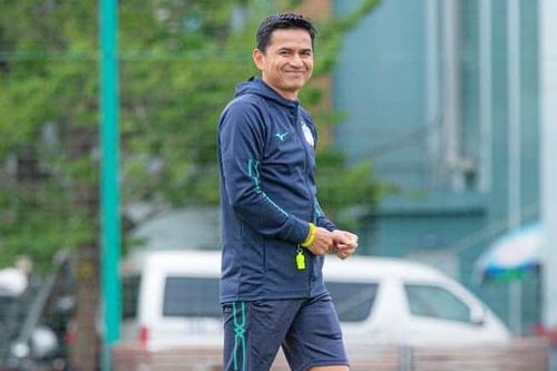 HAGL- TP.HCM (3-0): Ngã mũ trước Kiatisak