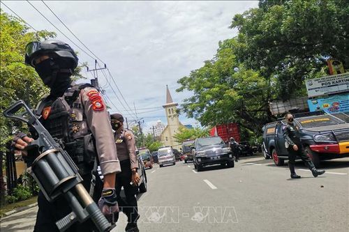 Indonesia bắt giữ nhiều nghi can liên quan vụ đánh bom liều chết ở Nam Sulawesi