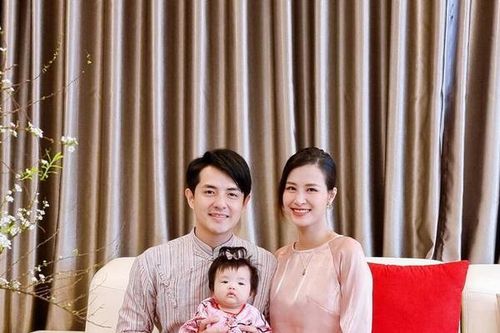 Màn tiết lộ 'anh trai ruột' của con gái Đông Nhi khiến dân bất ngờ