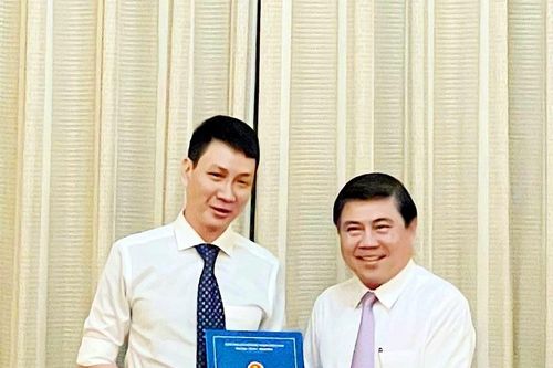 Thành phố Hồ Chí Minh bổ nhiệm cán bộ chủ chốt tại ba đơn vị