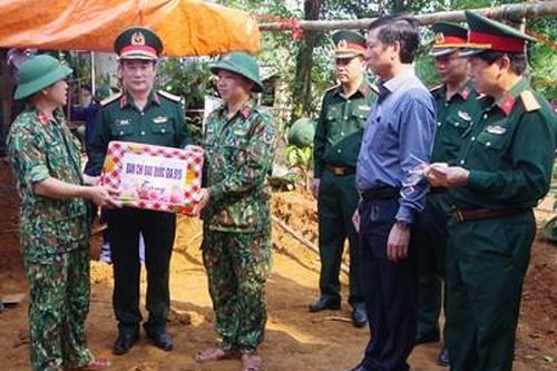 Ban Chỉ đạo Quốc gia 515 kiểm tra công tác tìm kiếm, quy tập hài cốt liệt sĩ tại Quảng Trị