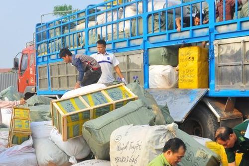 Đường không rõ nguồn gốc: Mua giá rẻ, nhận hậu quả đắt