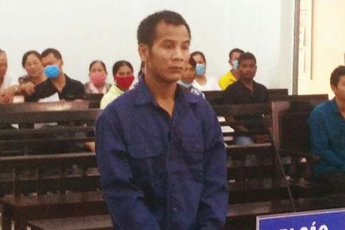 Đâm chết người chửi mắng việc nẹt pô