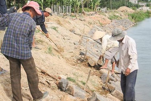 Đẩy mạnh thực hiện quy chế dân chủ cơ sở