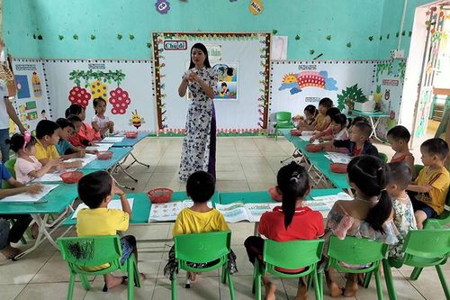 Mong sao trò được học tập trong môi trường khang trang, sạch đẹp