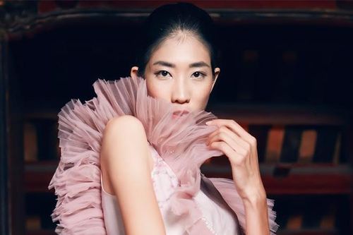 Hồng Quế, Trang Phạm làm nàng thơ của NTK Hà Duy